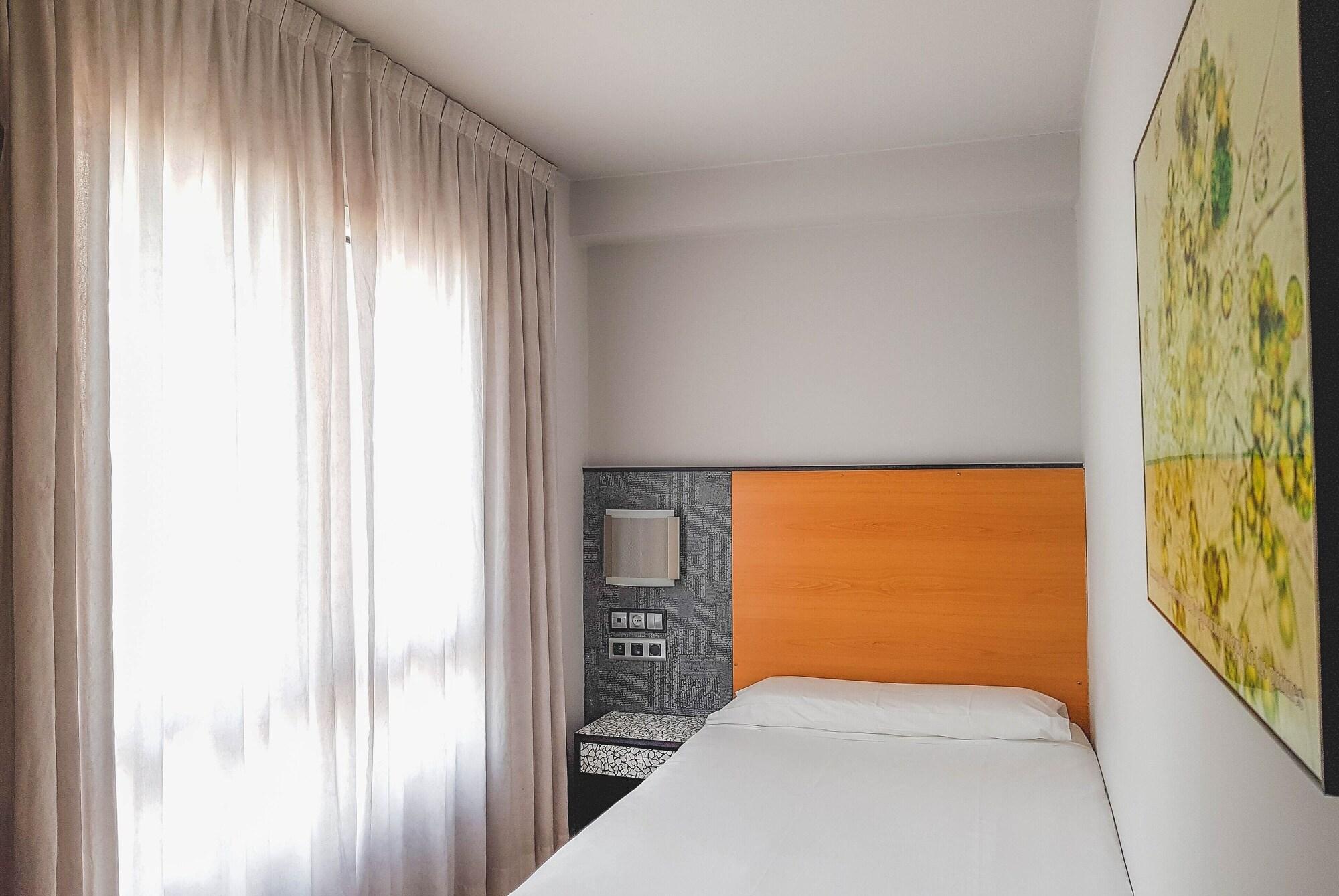 Hotel Faranda Pathos Gijon, Ascend Hotel Collection 外观 照片